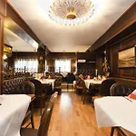 Hotel-restaurant Breitenbacher Hof Szálloda 3*