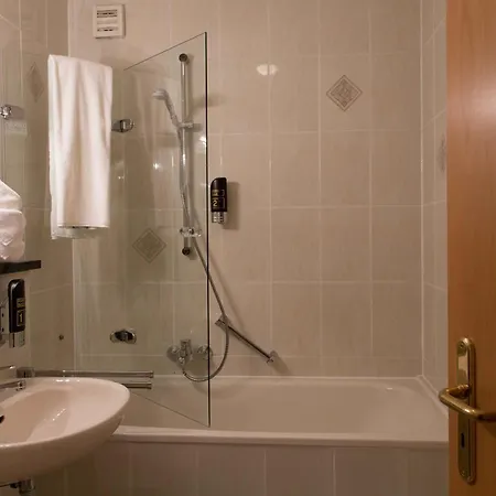 Hotel-restaurant Breitenbacher Hof Hotel 3*